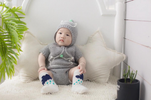 龙岩宝宝揉眼睛是怎么回事