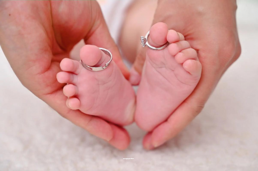 龙岩宝宝有痱子怎么办